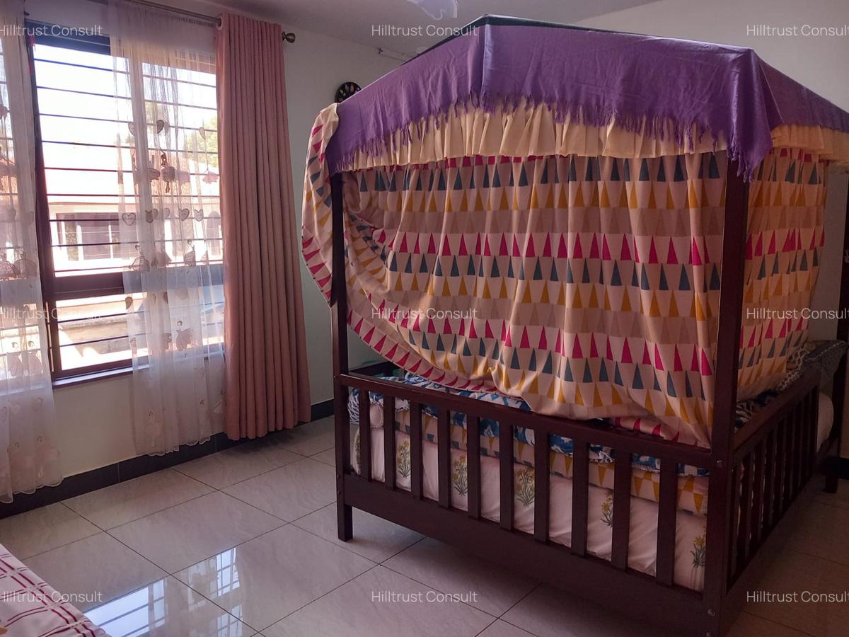 5 Bed Villa with En Suite in Lavington - 6