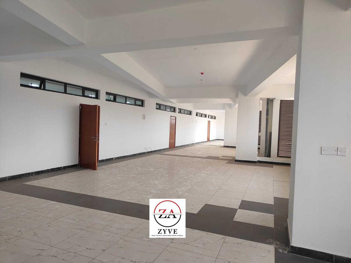 551 ft² Office with Service Charge Included at Walking Distance To Yaya Center Mall - 10