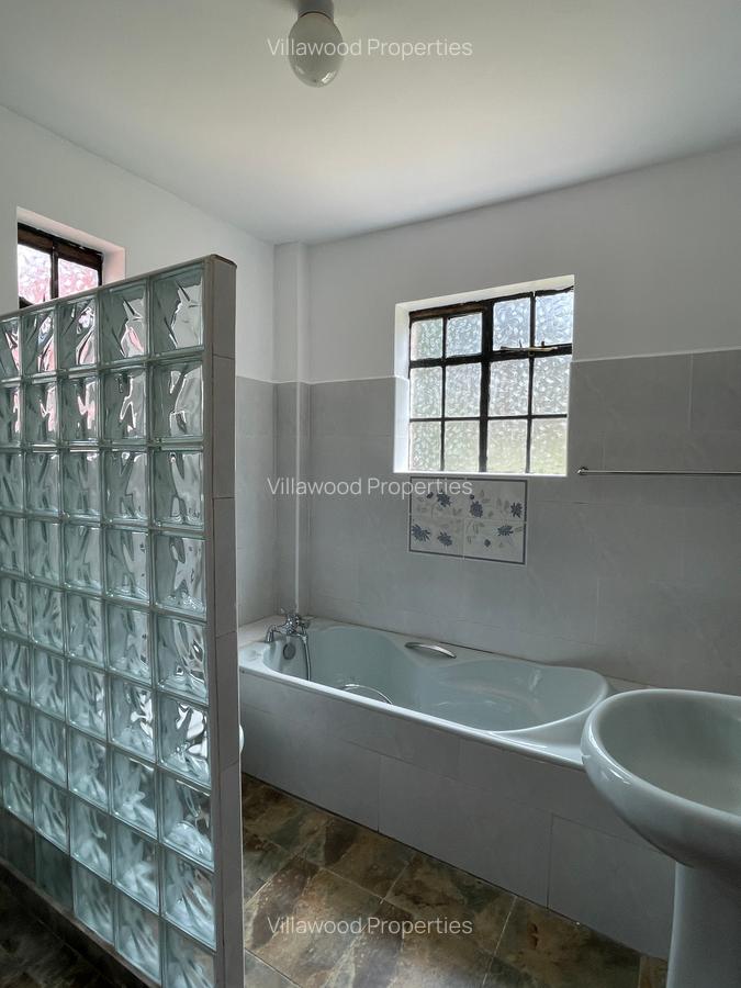 4 Bed House with En Suite in Karen - 14