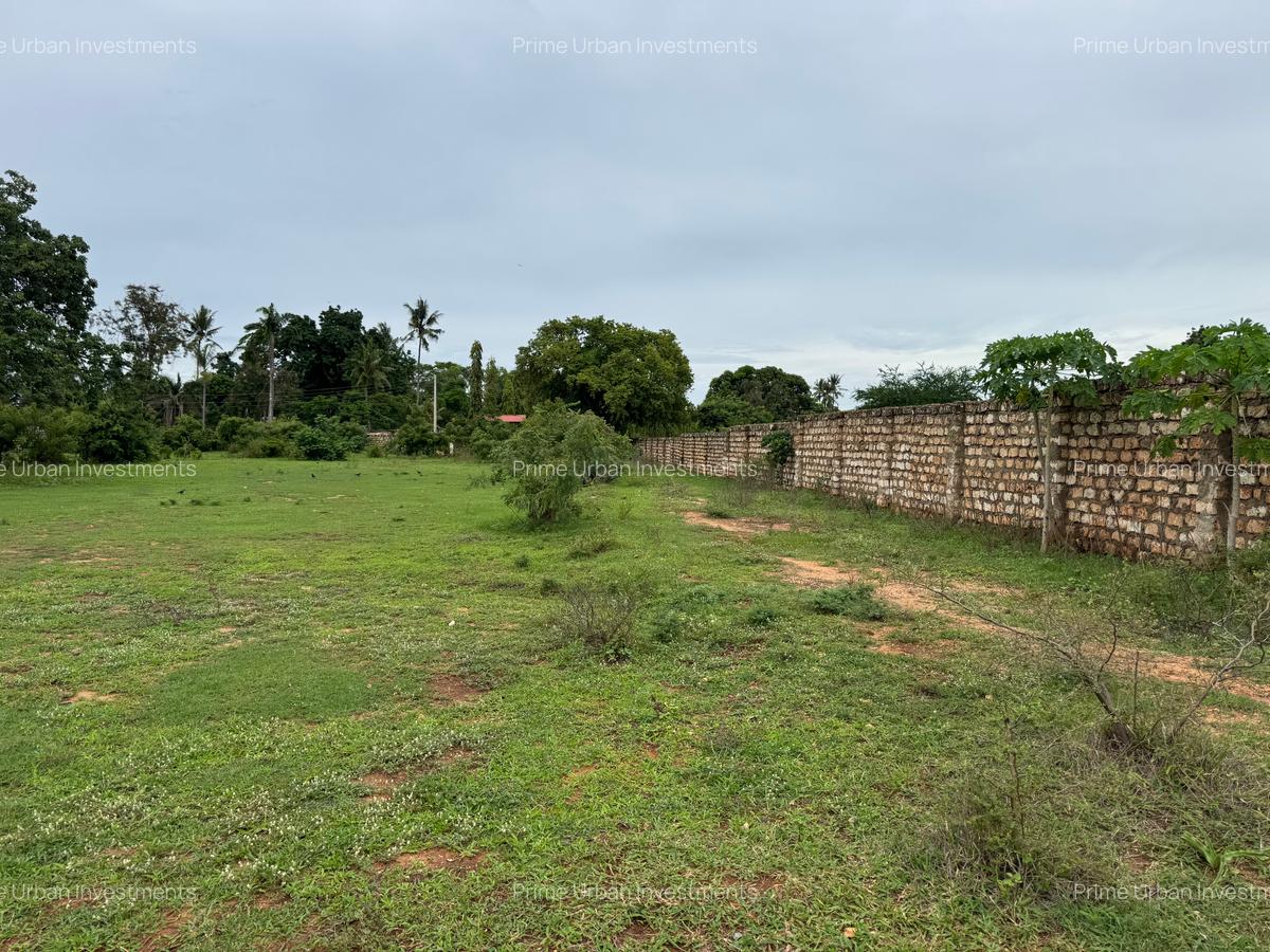 Land in Mtwapa - 12