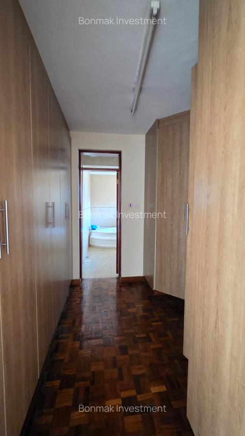 4 Bed Townhouse with En Suite at Lavington Green - 19