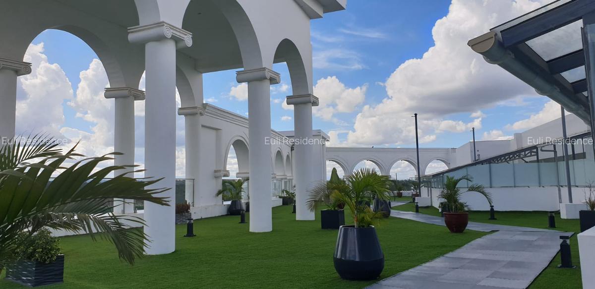 3 Bed Apartment with En Suite at City Park Drive - 2