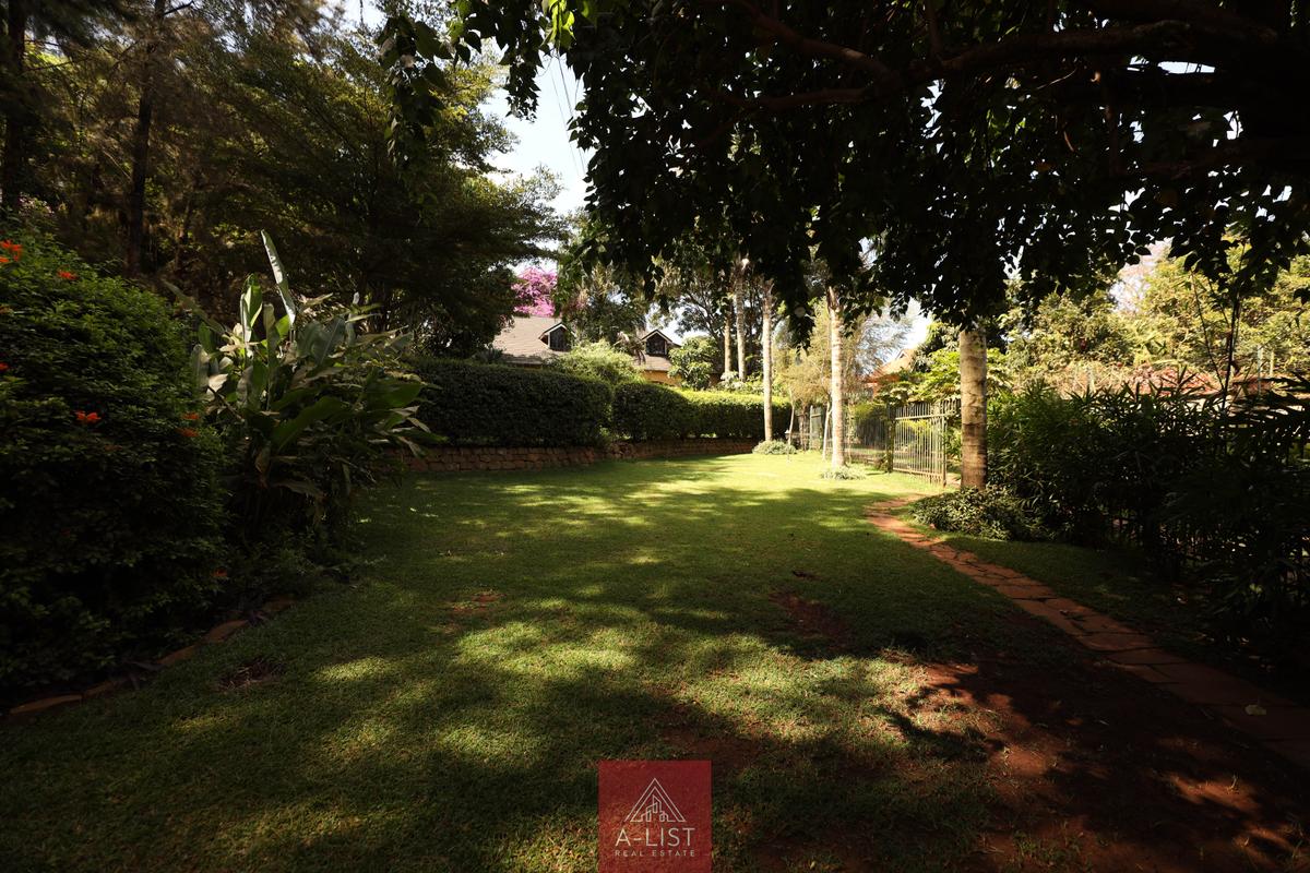 4 Bed House with En Suite at Loresho - 9