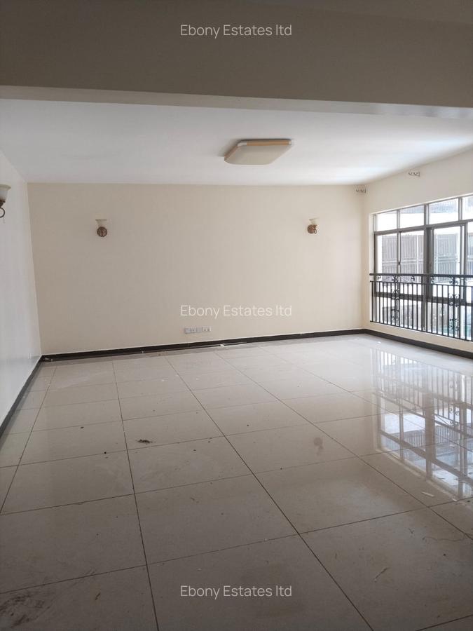 3 Bed Apartment with En Suite in Lavington - 8