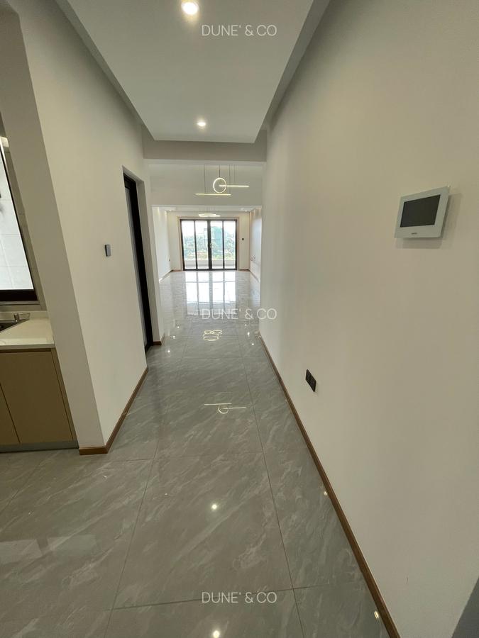 2 Bed Apartment with En Suite in Riverside - 3