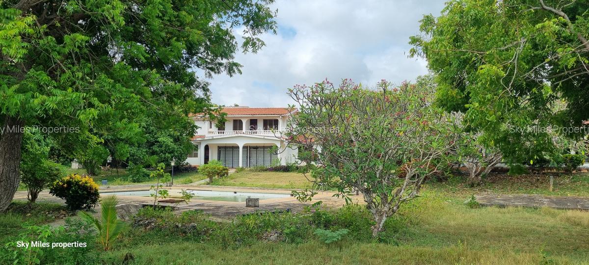 4.4 ac Land at Kuruwitu - 20