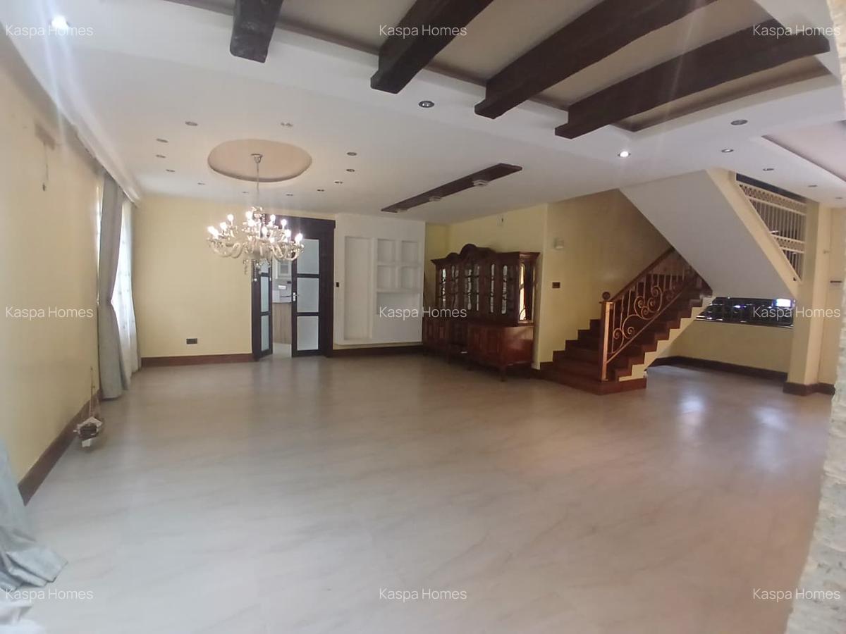 4 Bed House with En Suite in Karen - 2