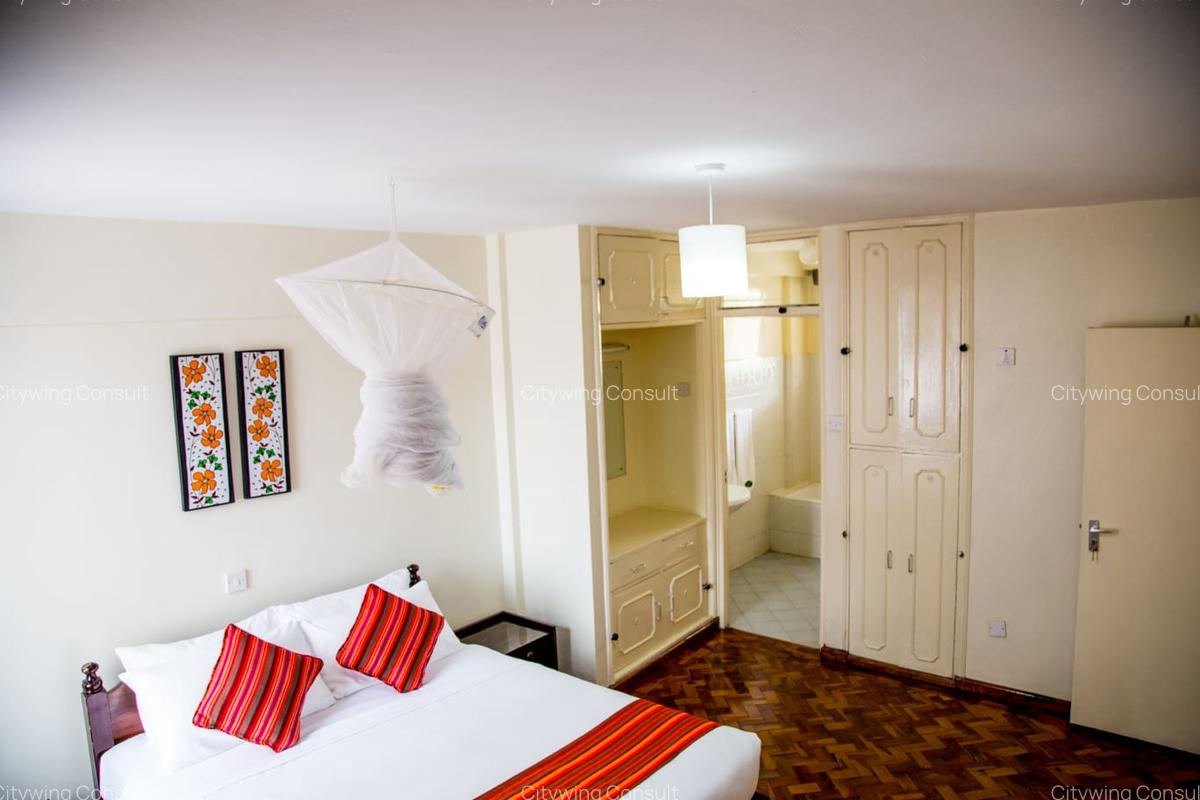 Serviced Studio Apartment with En Suite at Rhapta Road - 3