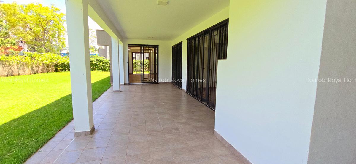 6 Bed Townhouse with En Suite at Off Maji Mazuri Drive - 4