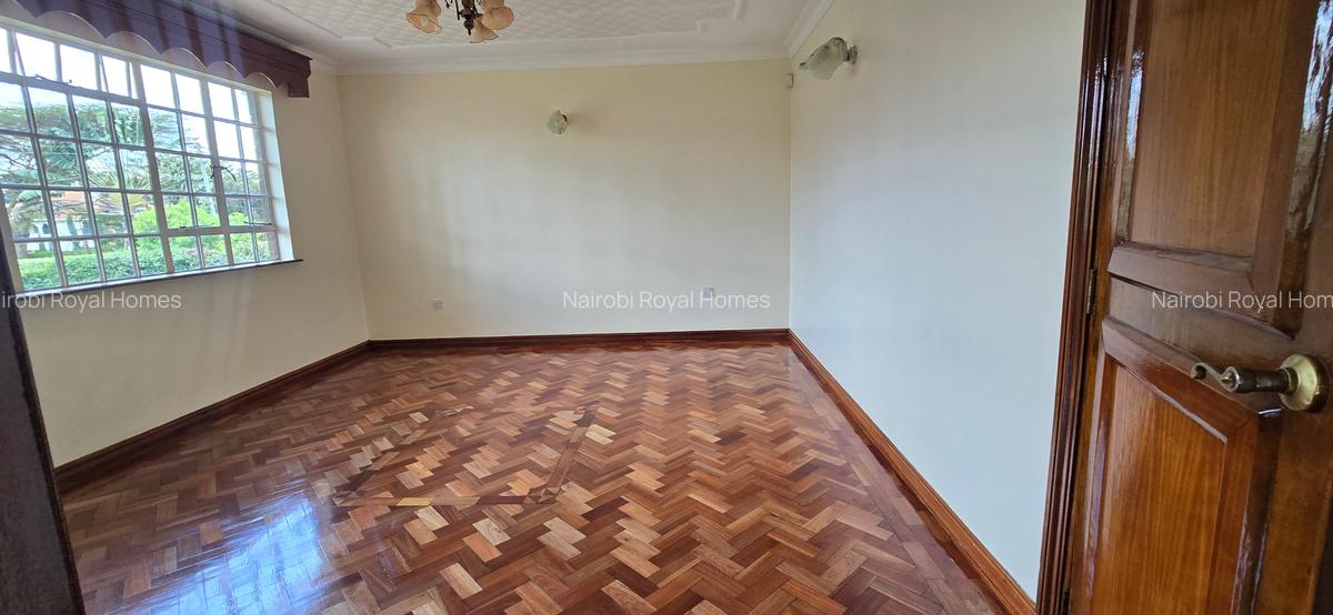 6 Bed House with En Suite at Runda Road - 12