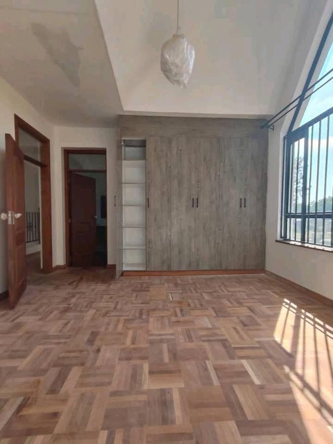 4 Bed House with En Suite at Bogani Road - 14