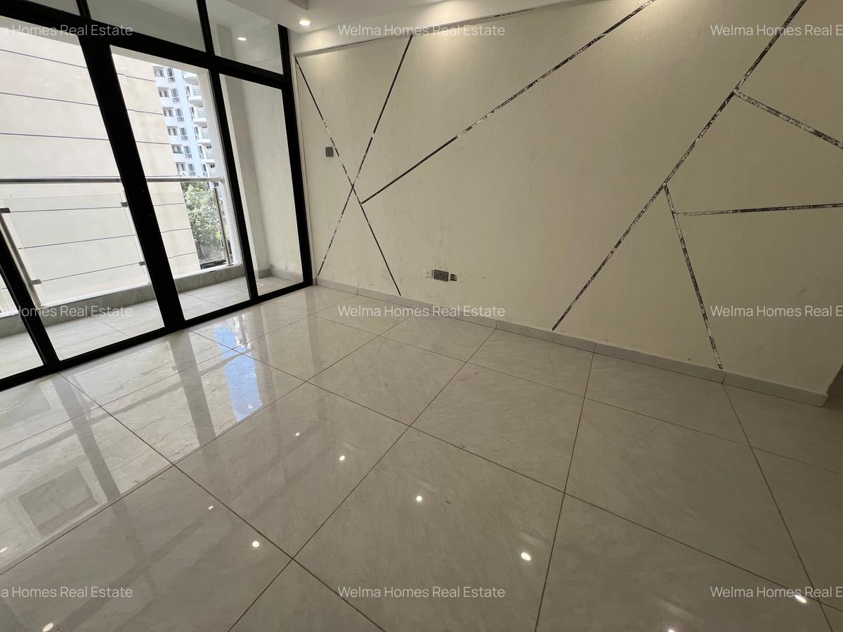 2 Bed Apartment with En Suite in Westlands Area - 3