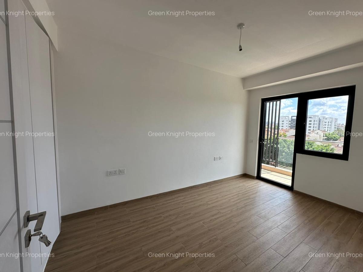 Serviced 3 Bed Apartment with En Suite in Lavington - 9