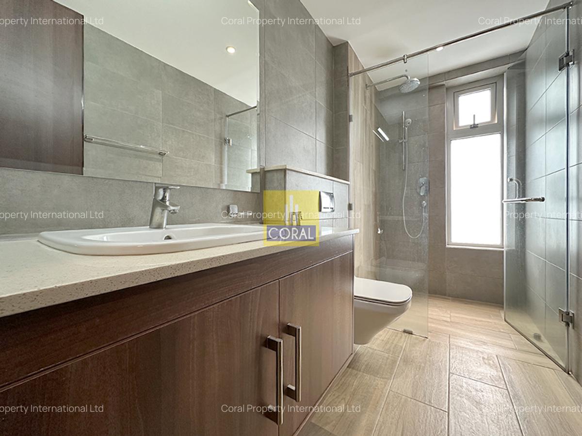 3 Bed Apartment in Parklands - 17