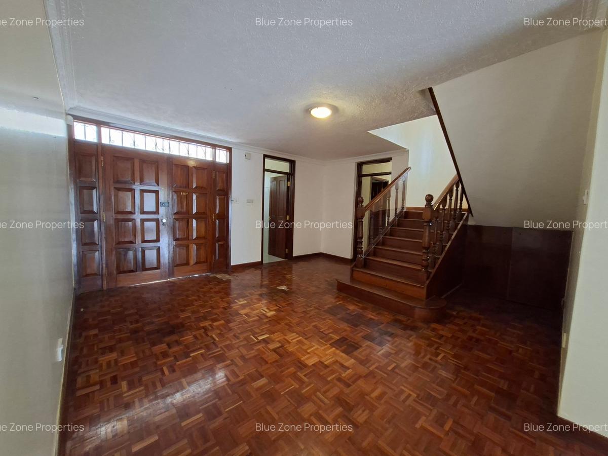 4 Bed House with En Suite at Off Mimosa Rd - 6