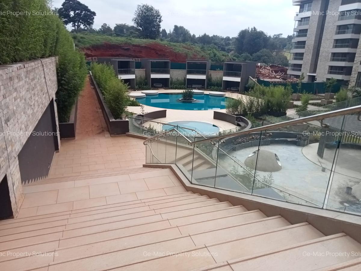 2 Bed Apartment with En Suite in Rosslyn - 18