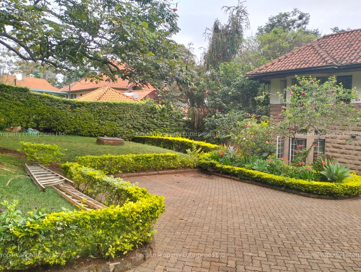 5 Bed Townhouse with En Suite in Rosslyn - 5