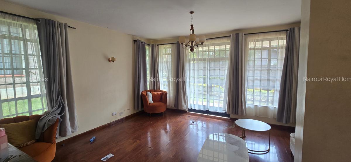 5 Bed Townhouse with En Suite at Lavington Green - 11
