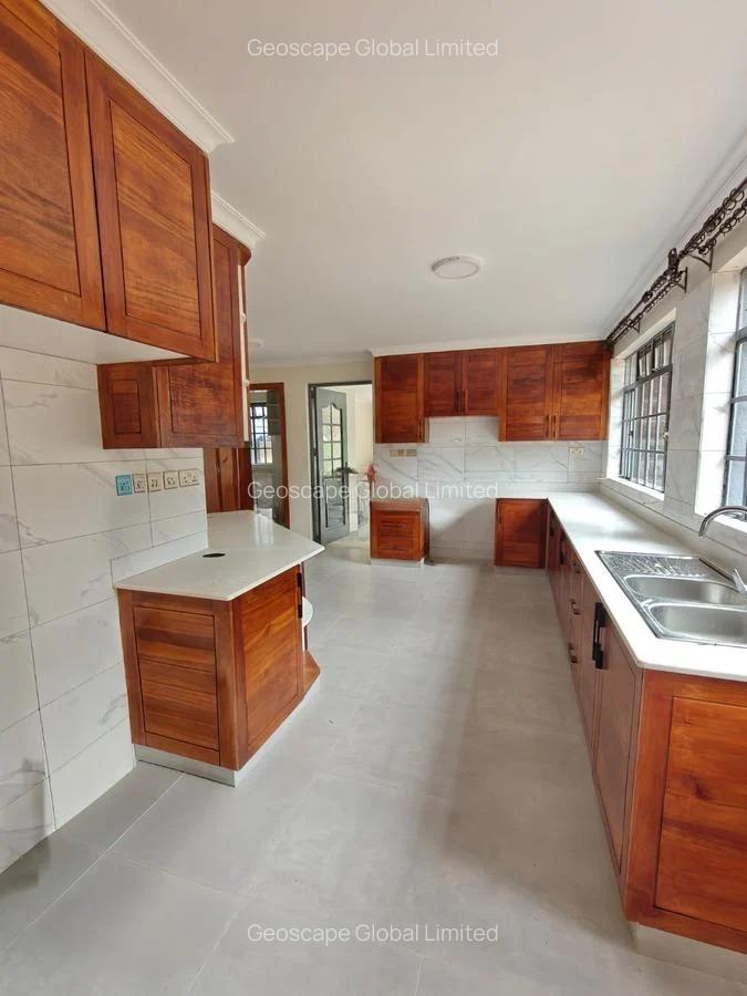 5 Bed House with En Suite in Karen - 7