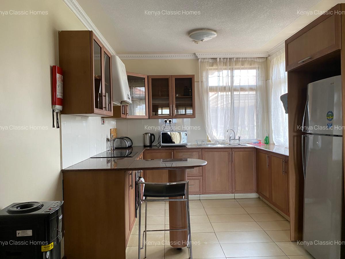 2 Bed Apartment with En Suite at Kilimani - 12