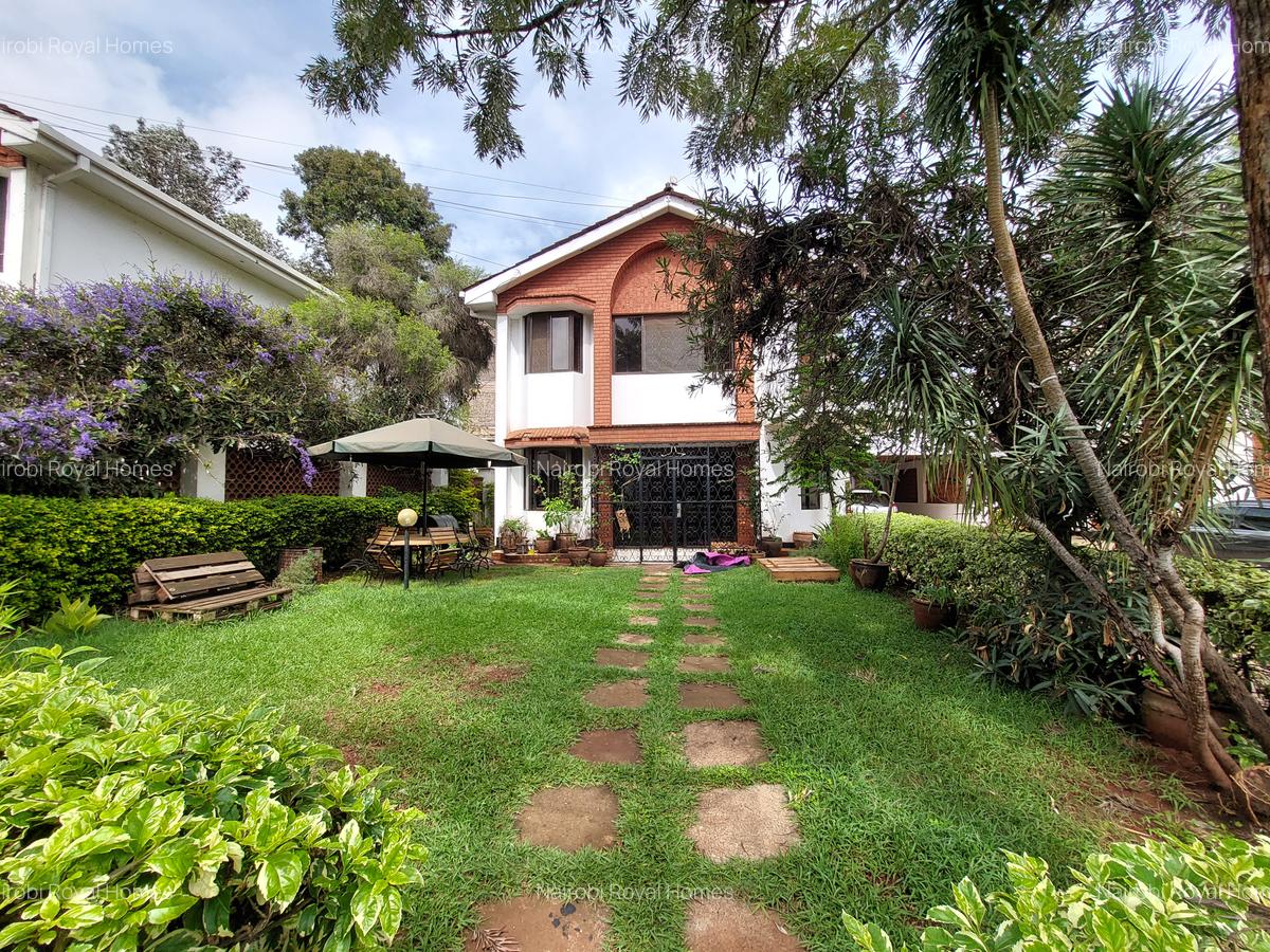 6 Bed Townhouse with En Suite at Kilimani Algeyo Road - 2