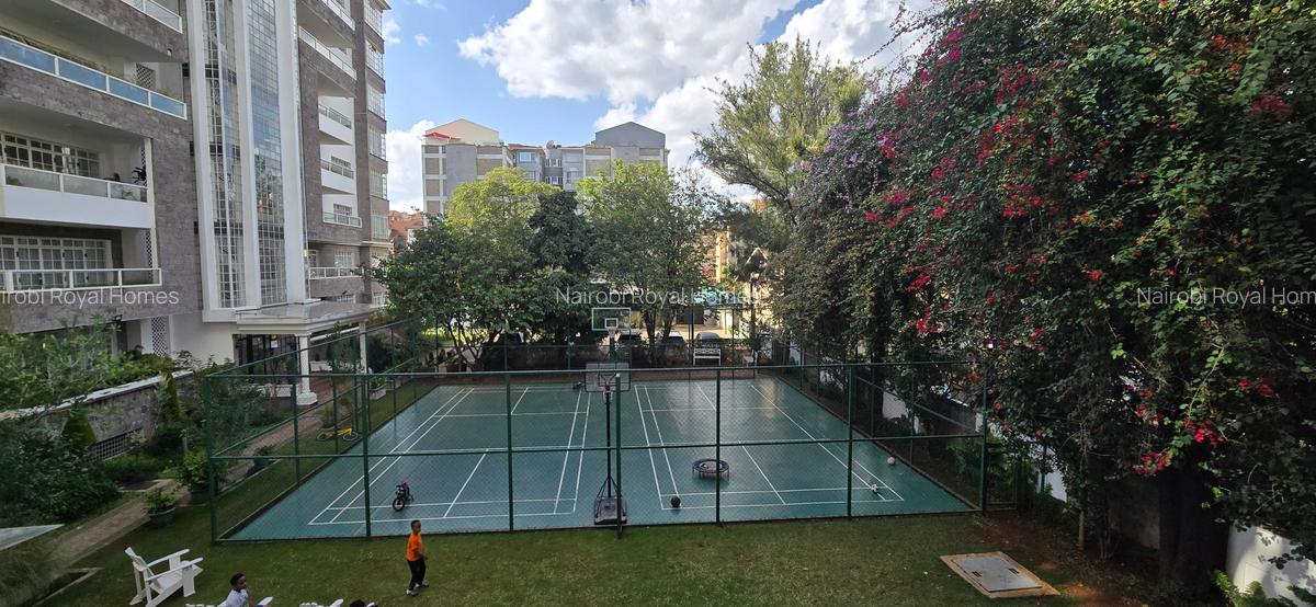 3 Bed Apartment with En Suite at Valley Arcade - 1