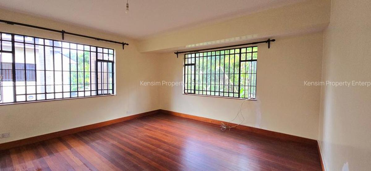 5 Bed Townhouse with En Suite in Lavington - 9