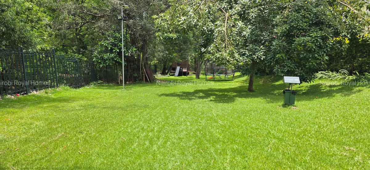 4 Bed Townhouse with En Suite at Lavington Green - 15