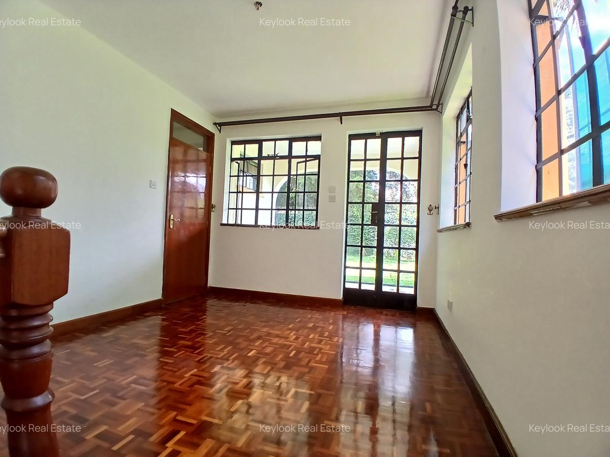 4 Bed Townhouse with En Suite at Lavington Green - 14