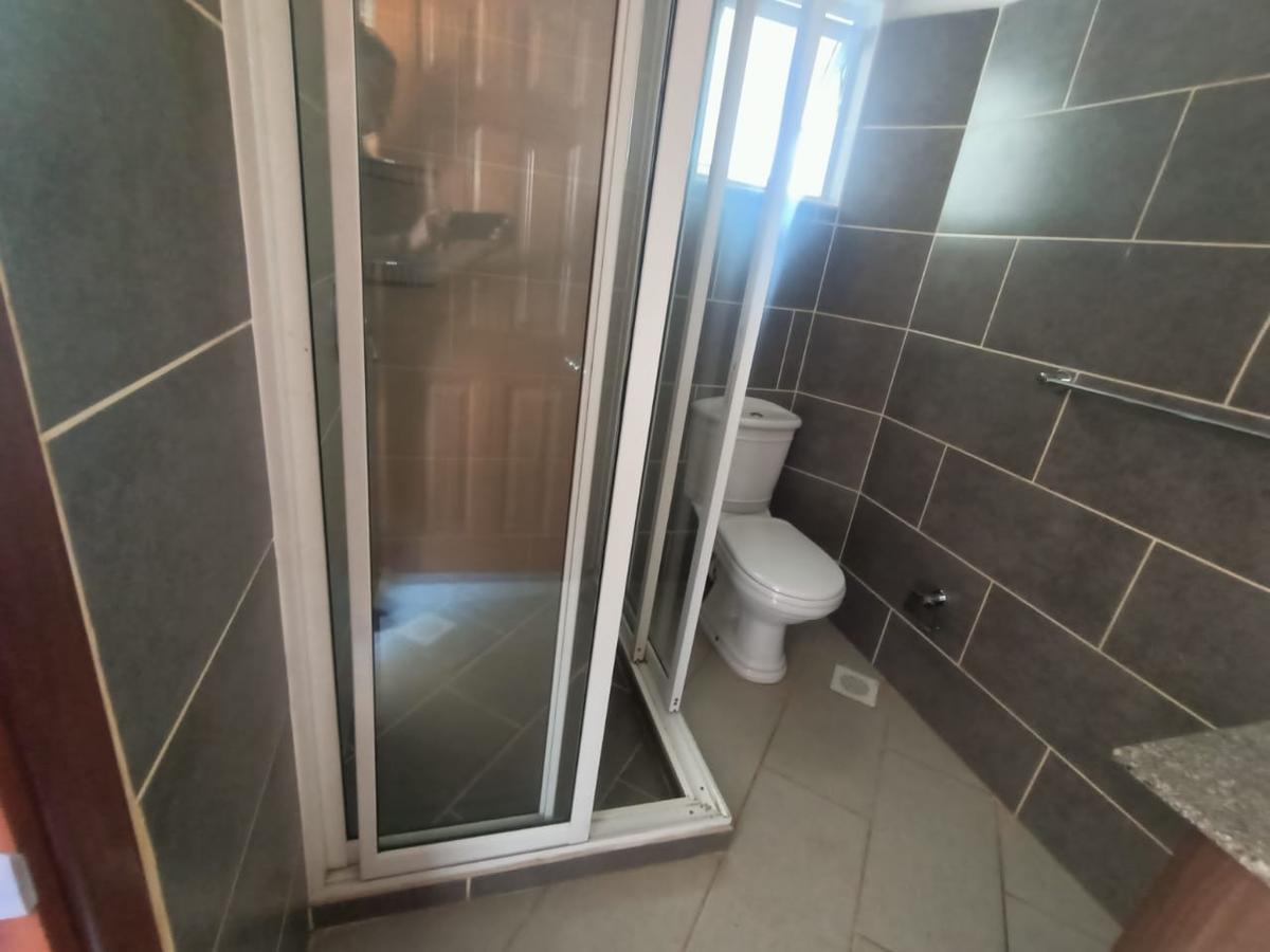 2 Bed Apartment in Kilimani - 8