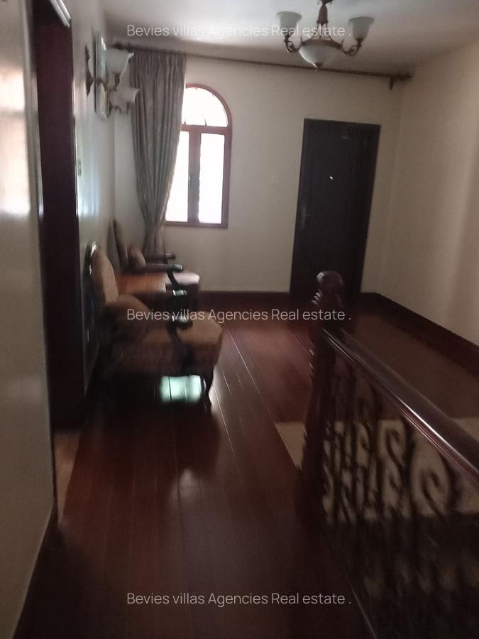 6 Bed Villa with En Suite in Kileleshwa - 18
