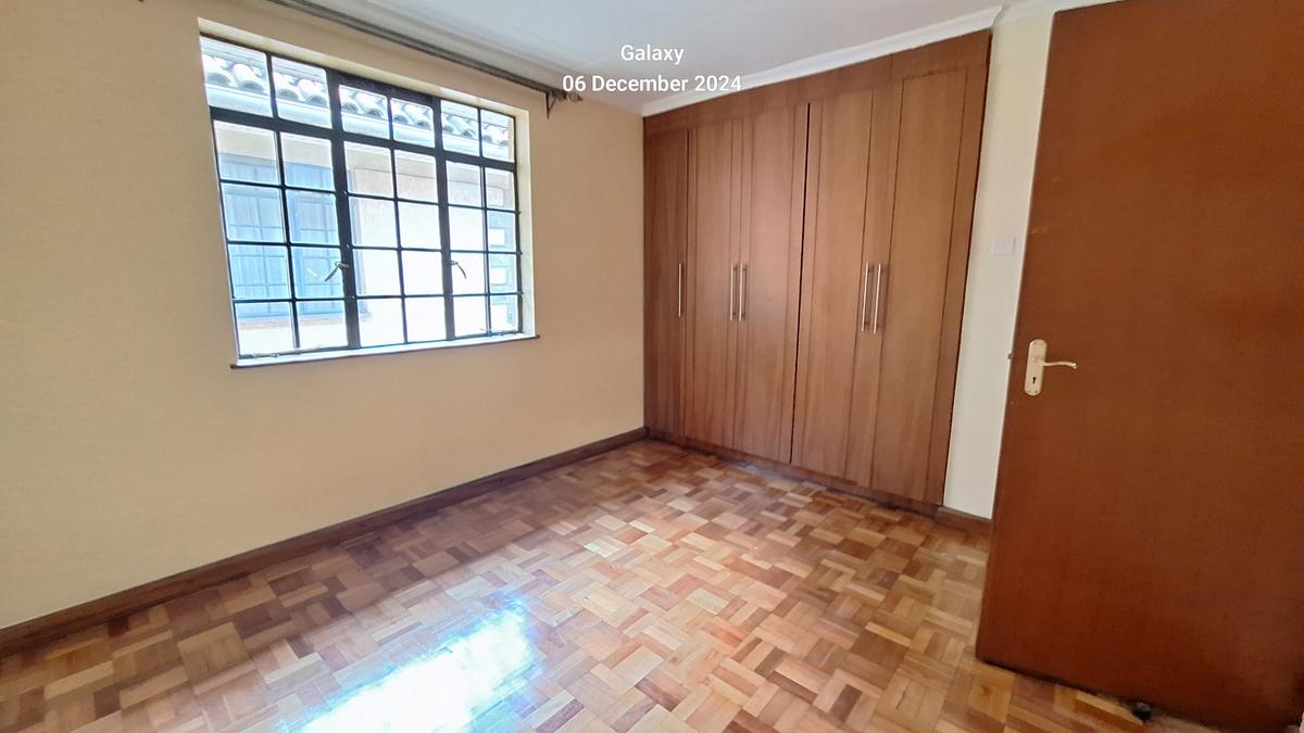 4 Bed Townhouse with En Suite at Off Gitanga Road - 15