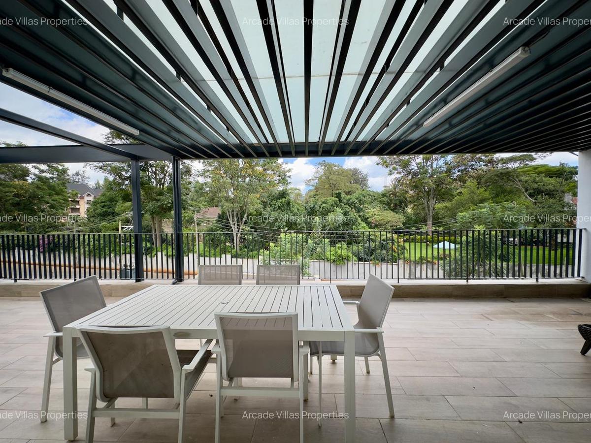 Serviced 3 Bed Apartment with Swimming Pool in Dennis Pritt - 3