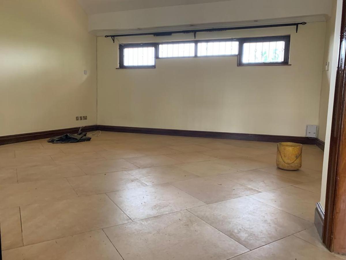 5 Bed House with En Suite in Kitisuru - 8