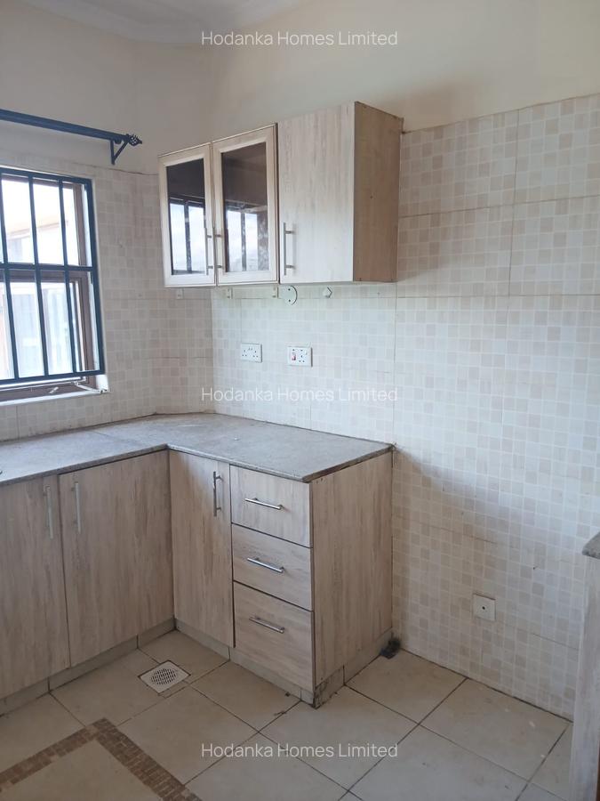 Serviced 3 Bed Apartment with En Suite in Kilimani - 3
