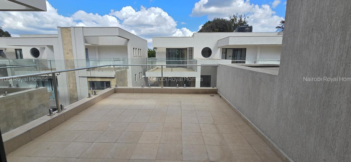 6 Bed Townhouse with En Suite at Lavington Lavington - 17