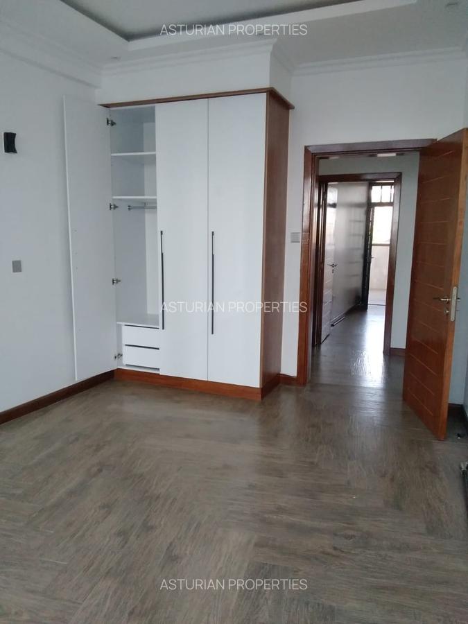3 Bed Apartment with En Suite in Kileleshwa - 2