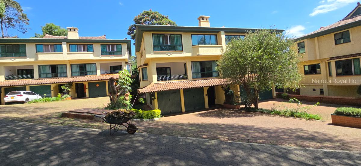 4 Bed Townhouse with En Suite at Grevillea Grove - 1