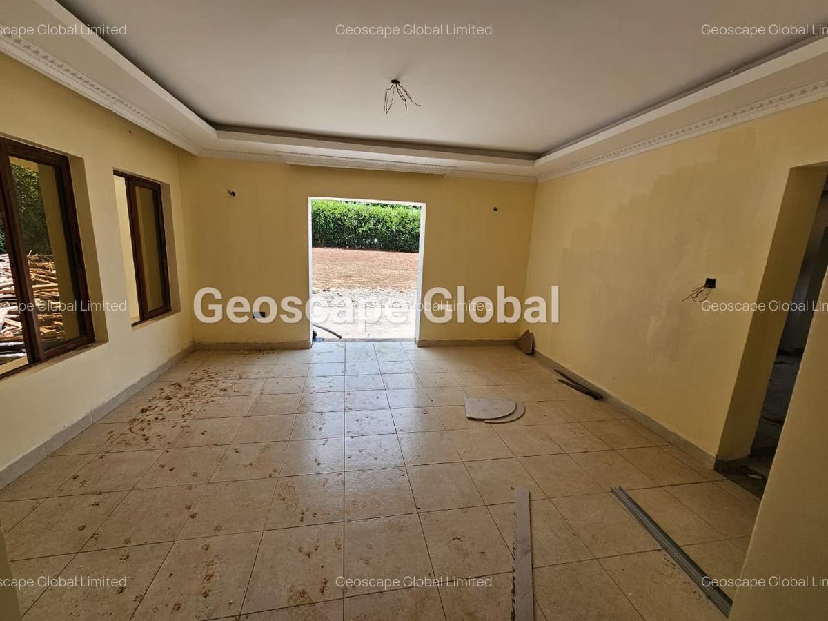 4 Bed House with En Suite in Kitisuru - 4