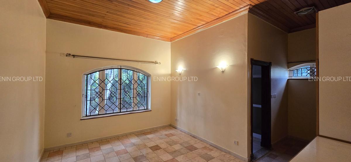 4 Bed House with En Suite at Hillview Rise Off Lower Kabete Rd - 17