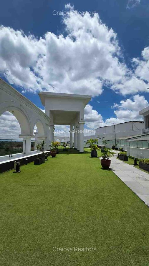 2 Bed Apartment with En Suite at City Drive - 14