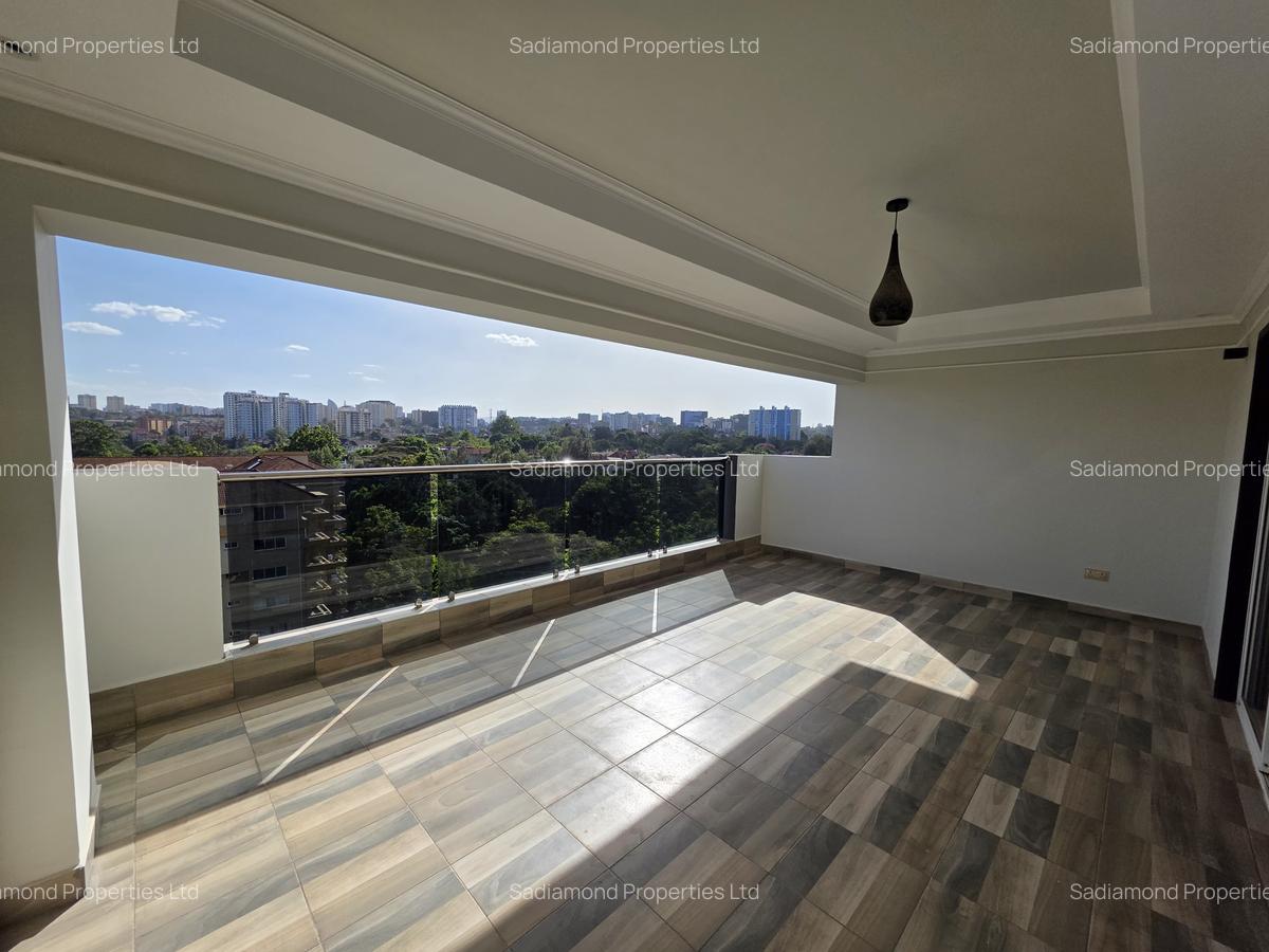 3 Bed Apartment with En Suite in Westlands Area - 9