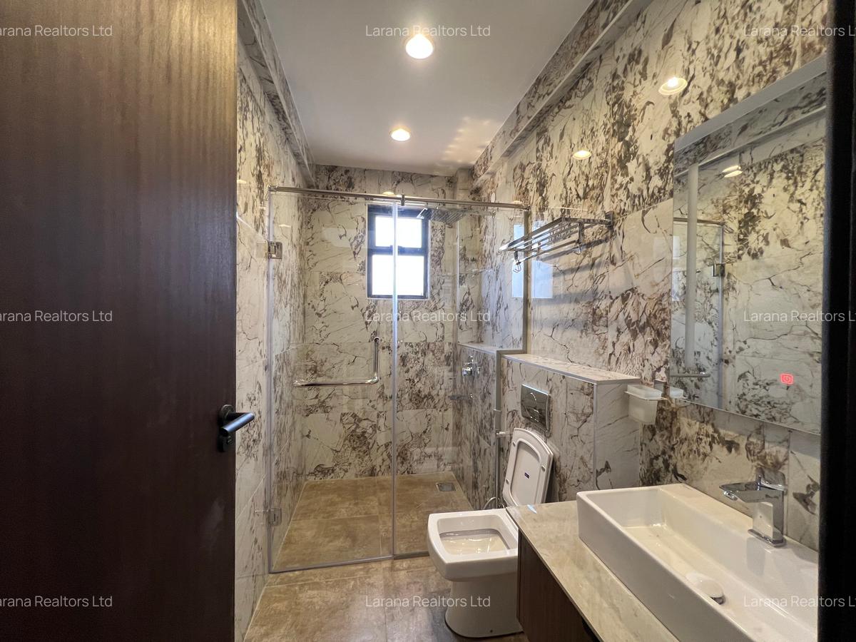 2 Bed Apartment with En Suite at Brookside Dr - 9