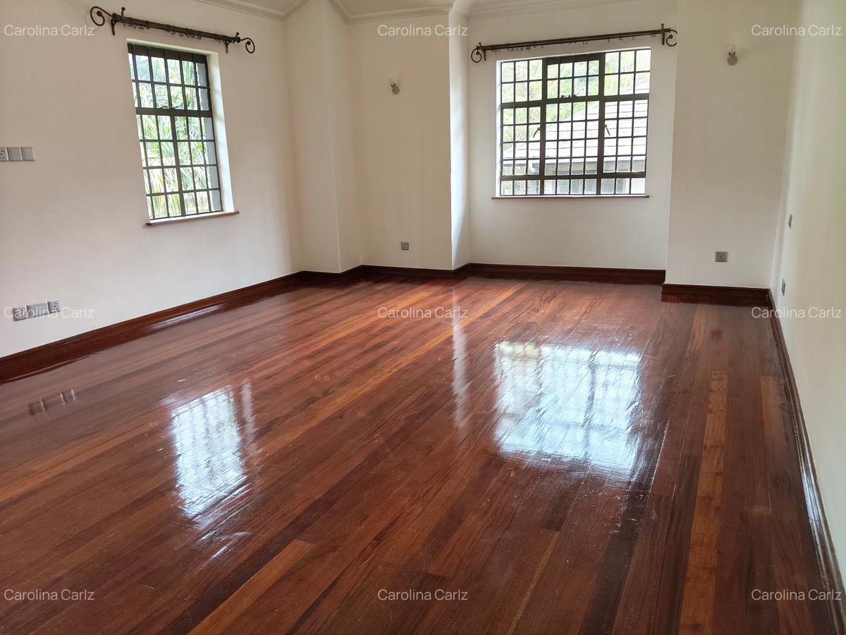 4 Bed Townhouse with En Suite at Peponi Road - 7