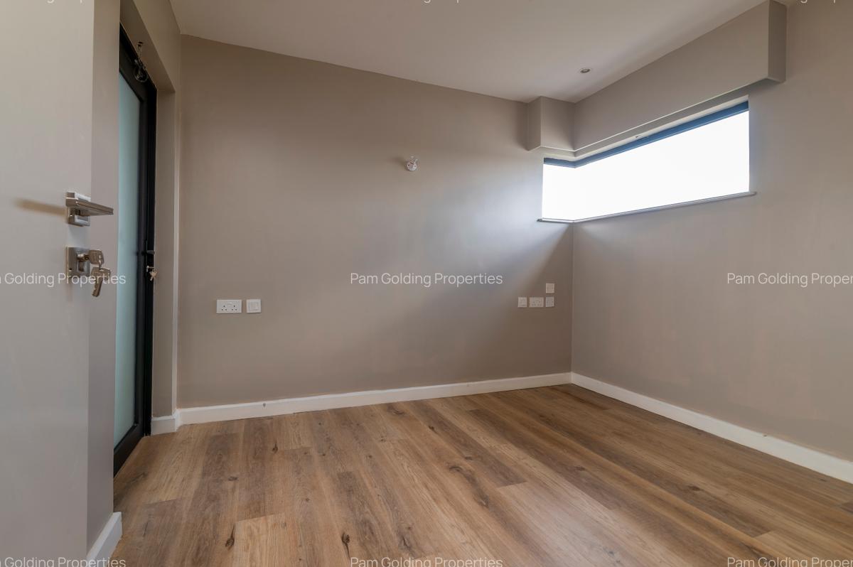 4 Bed House with En Suite at Kiambu Road - 14