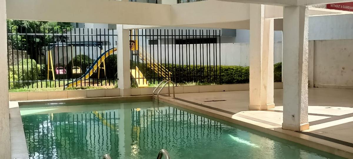 3 Bed Apartment with En Suite in Lavington - 18