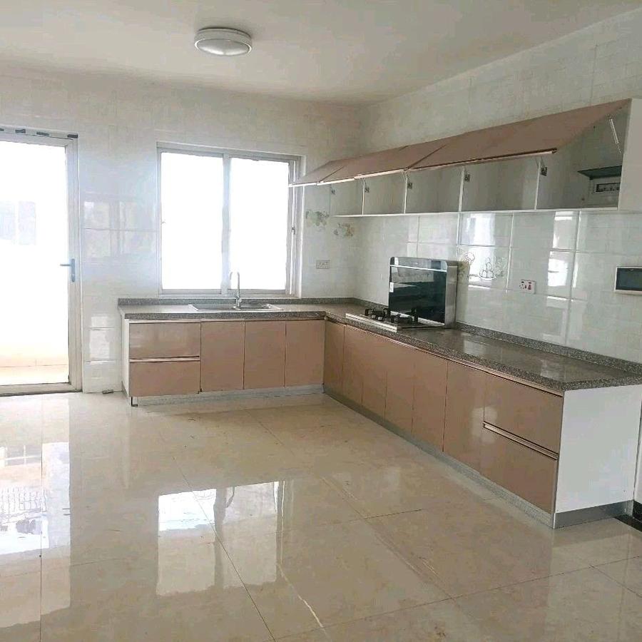 Serviced 1 Bed Apartment with Swimming Pool in Kileleshwa - 3
