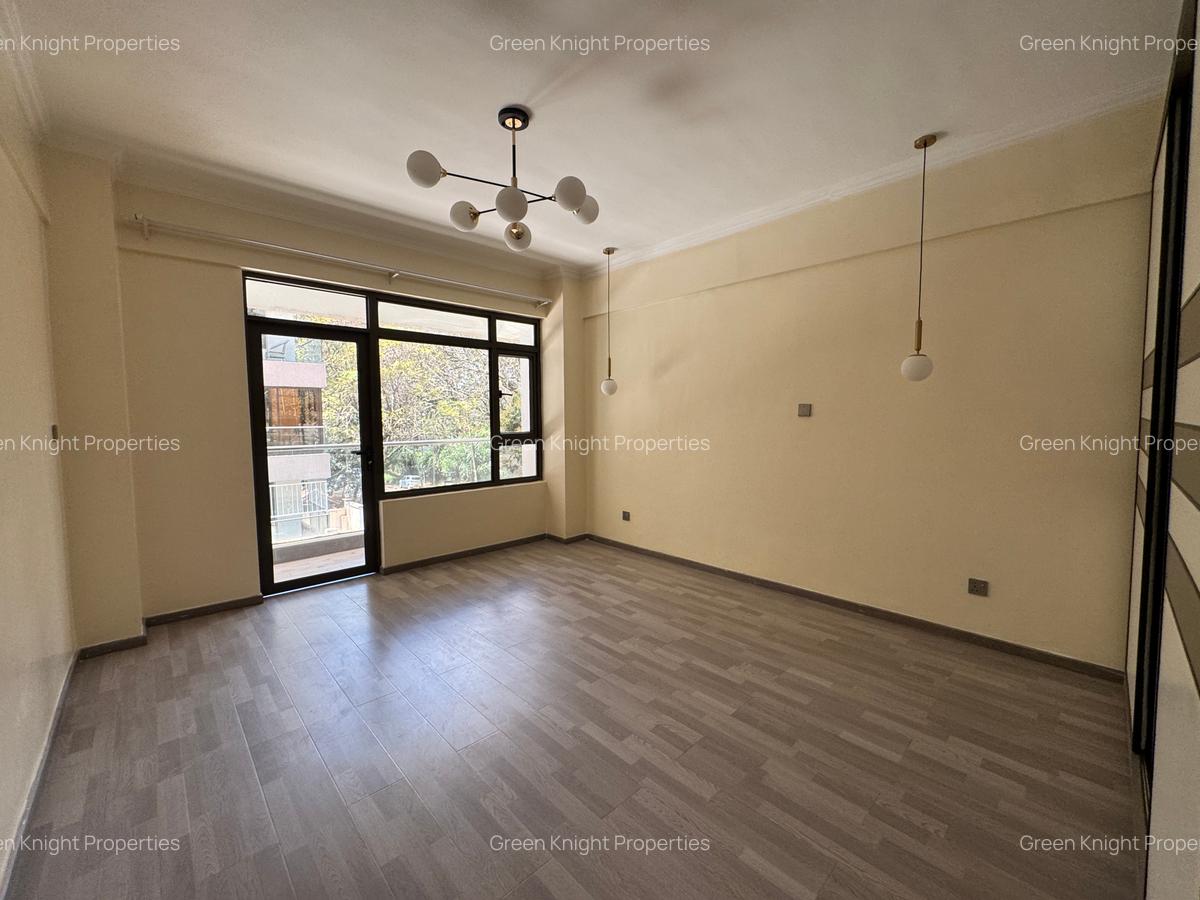 4 Bed House with En Suite in Kilimani - 6