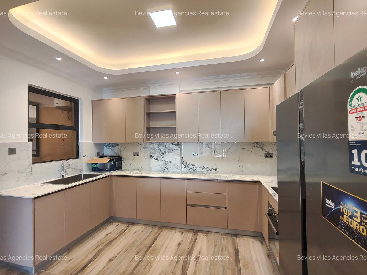 2 Bed Apartment with En Suite at Brookside - 15