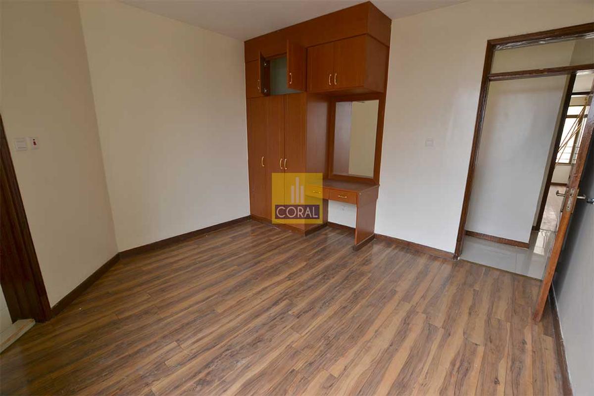 3 Bed Apartment with Swimming Pool in Kileleshwa - 17